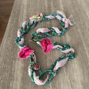 Handmade Beautiful Floral Beaded Necklace with bright Accents. New never worn.